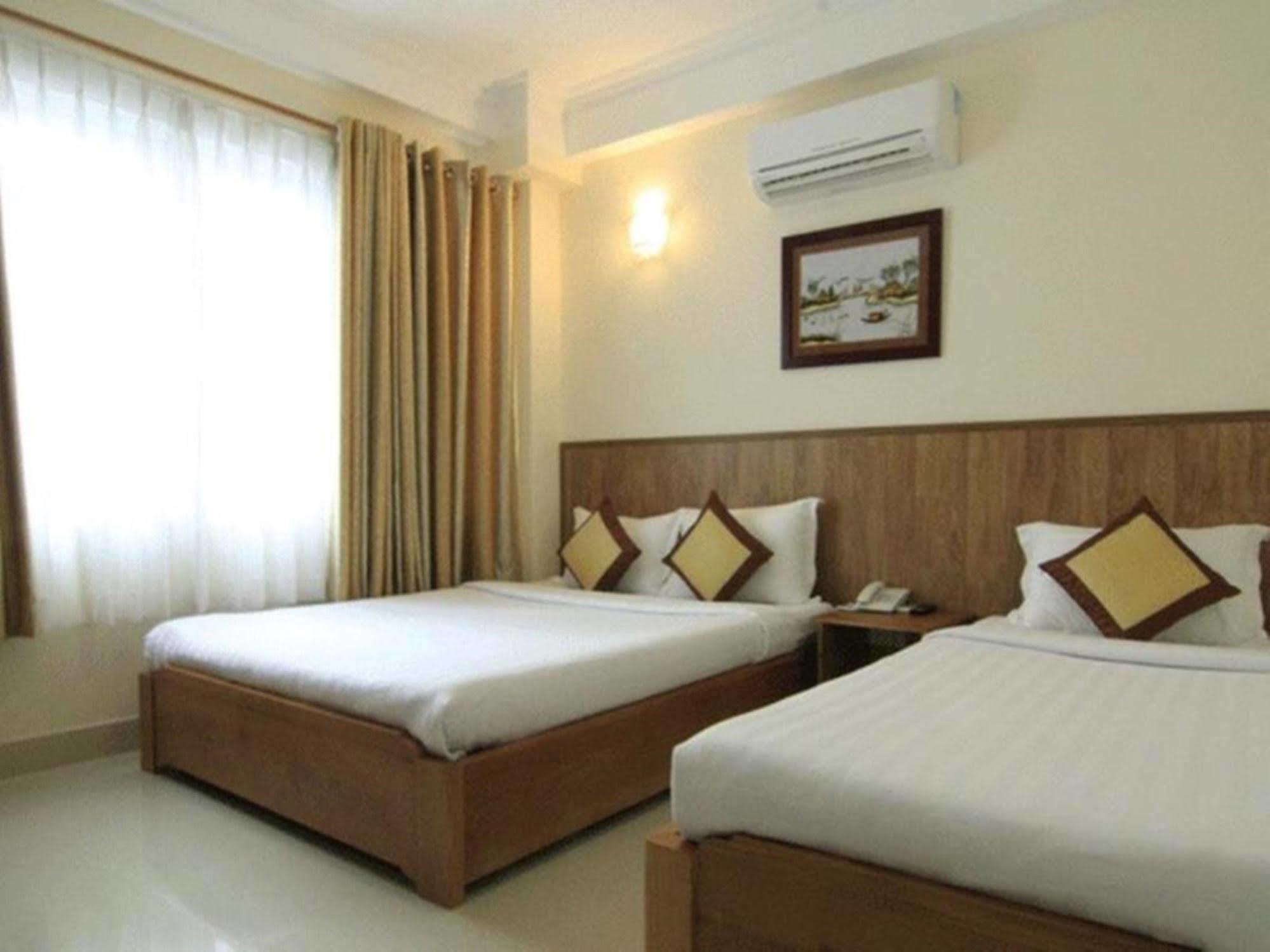 Phan Anh Hotel - Bui Vien Walking Street Хошимин Экстерьер фото